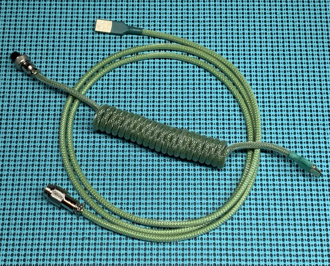 AK - Coiled Cables